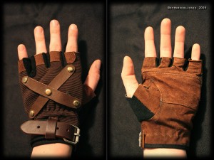 steampunk_sky_pirate_gloves_by_kyphoscoliosis.jpg